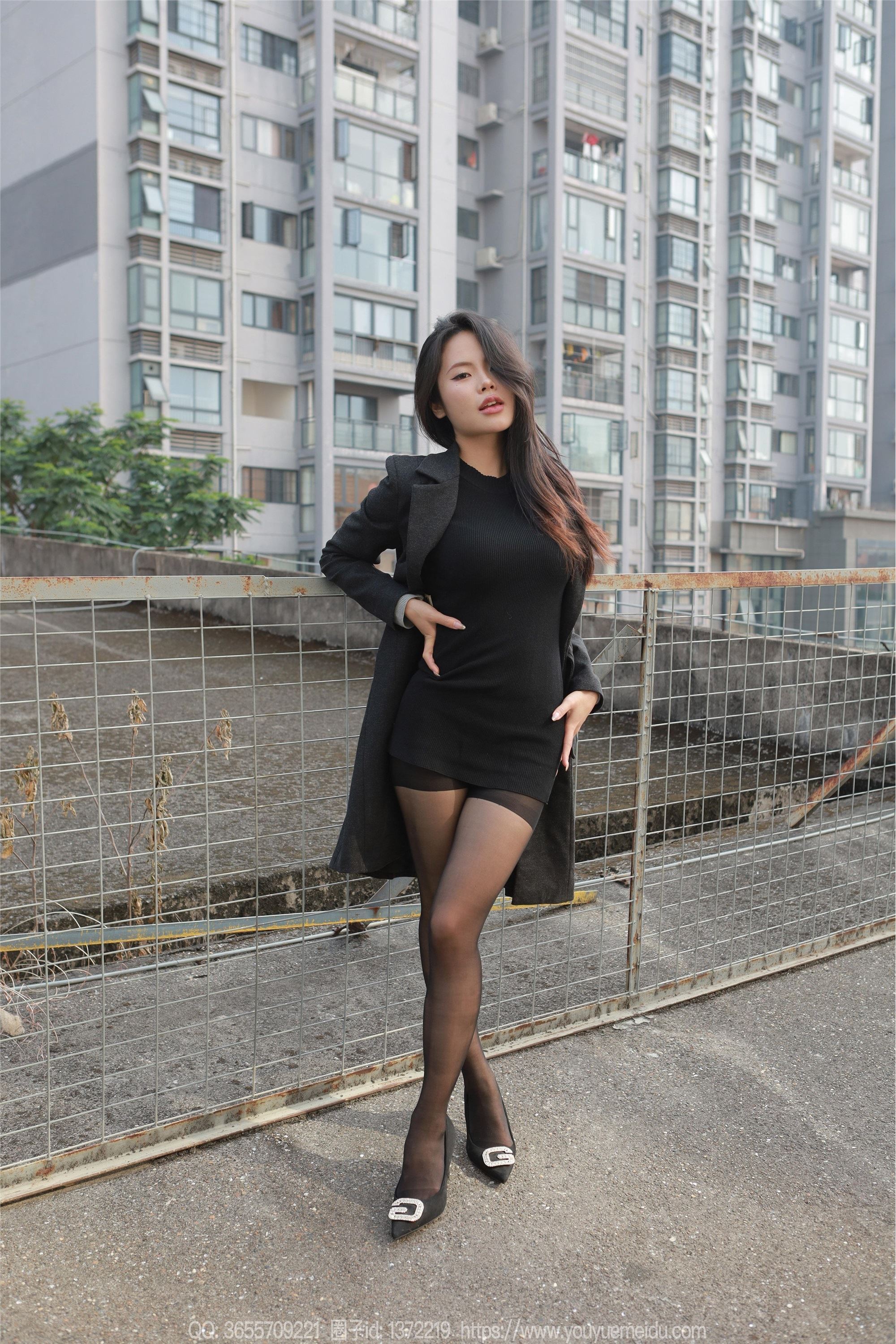 IESS异思趣向  2025.01.02 丝享家 1940 兔兔《黑丝女人》